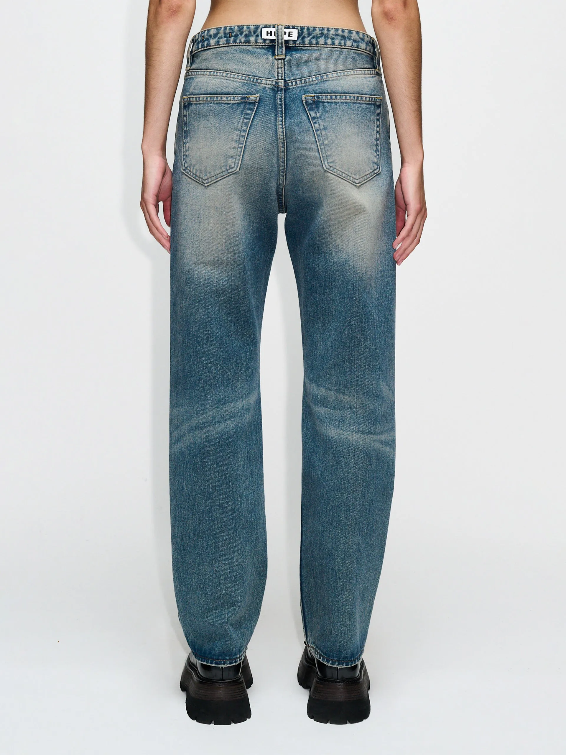 HOPE Easy Jeans Mid Blue Dirty