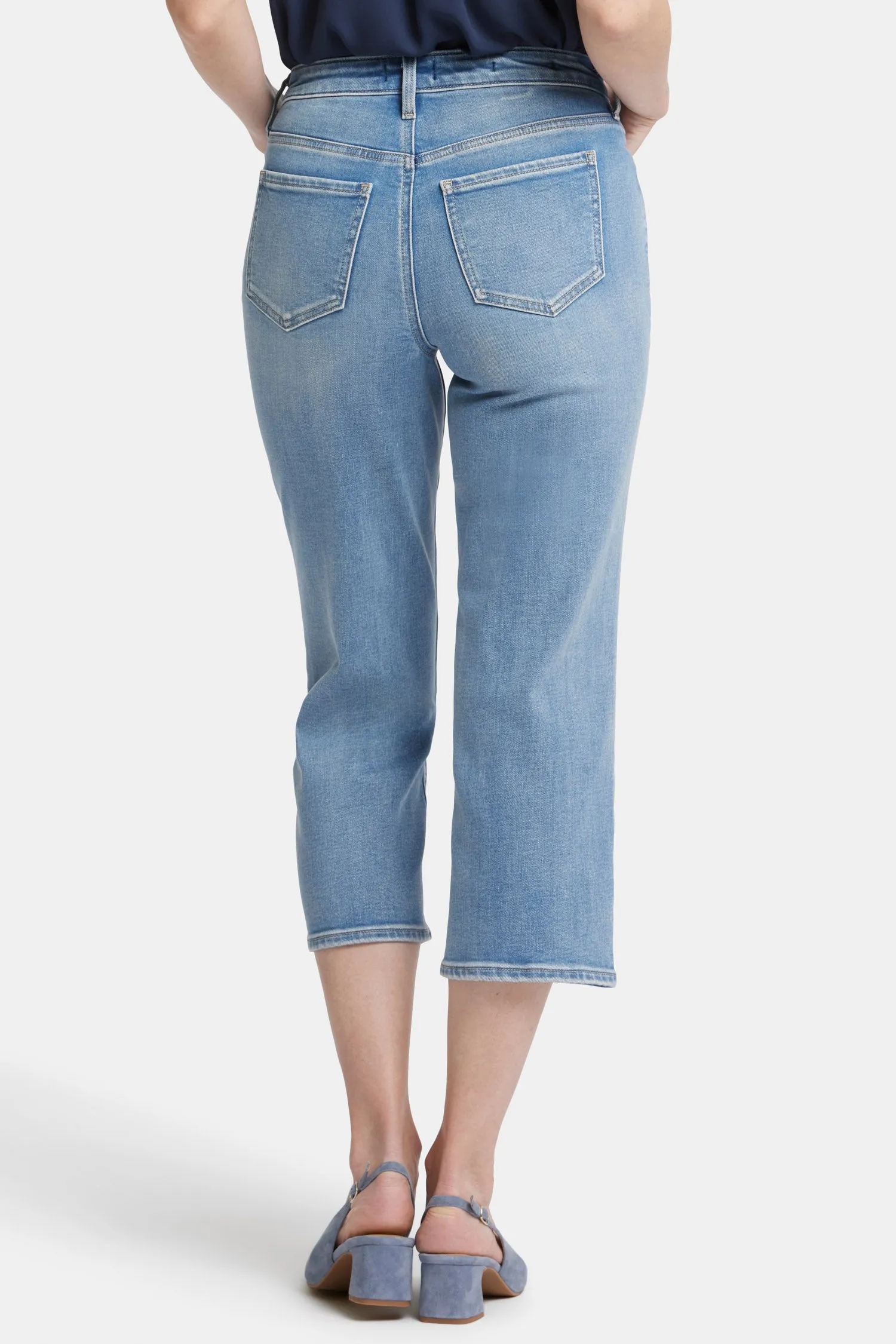 Joni Relaxed Capri Jeans - Blue Valley