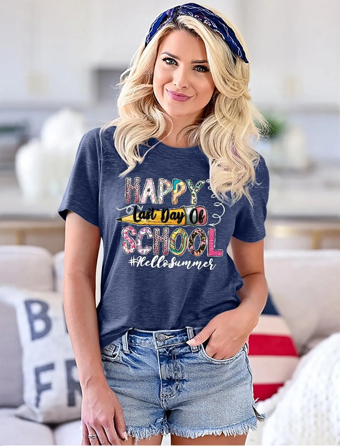 Last Day of School Teacher Shirt: Women Hello Summer T-Shirt School's Out for Summer Happy Graduation Gifts Teacher Tops