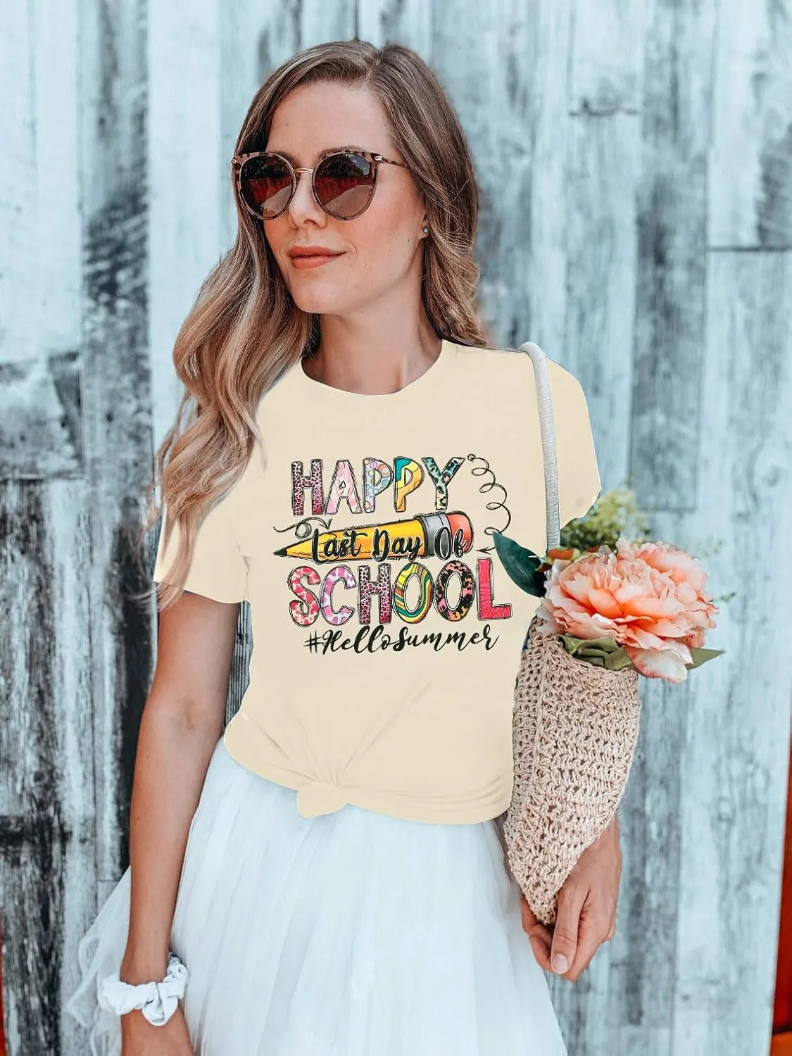 Last Day of School Teacher Shirt: Women Hello Summer T-Shirt School's Out for Summer Happy Graduation Gifts Teacher Tops